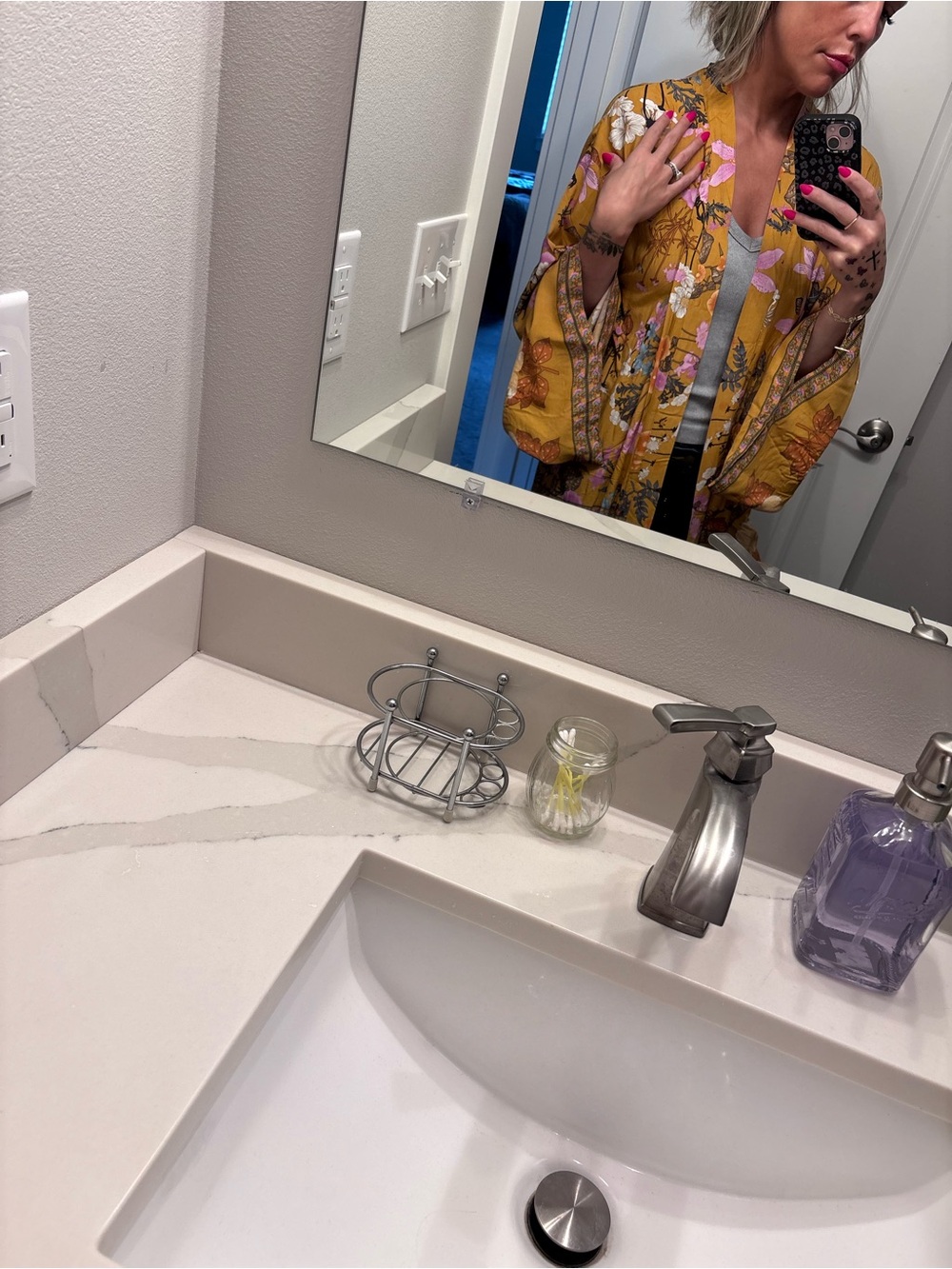 Floral Kimono Cardigan w/ Belt NWT BEAUTIFUL